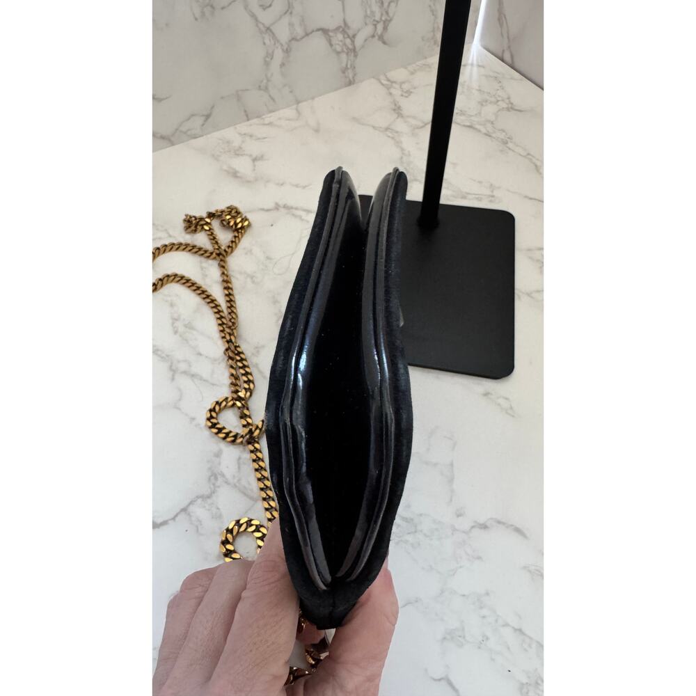 Gucci 1973 Small Chain Shoulder Bag in Black Suede - Picture 6 of 10